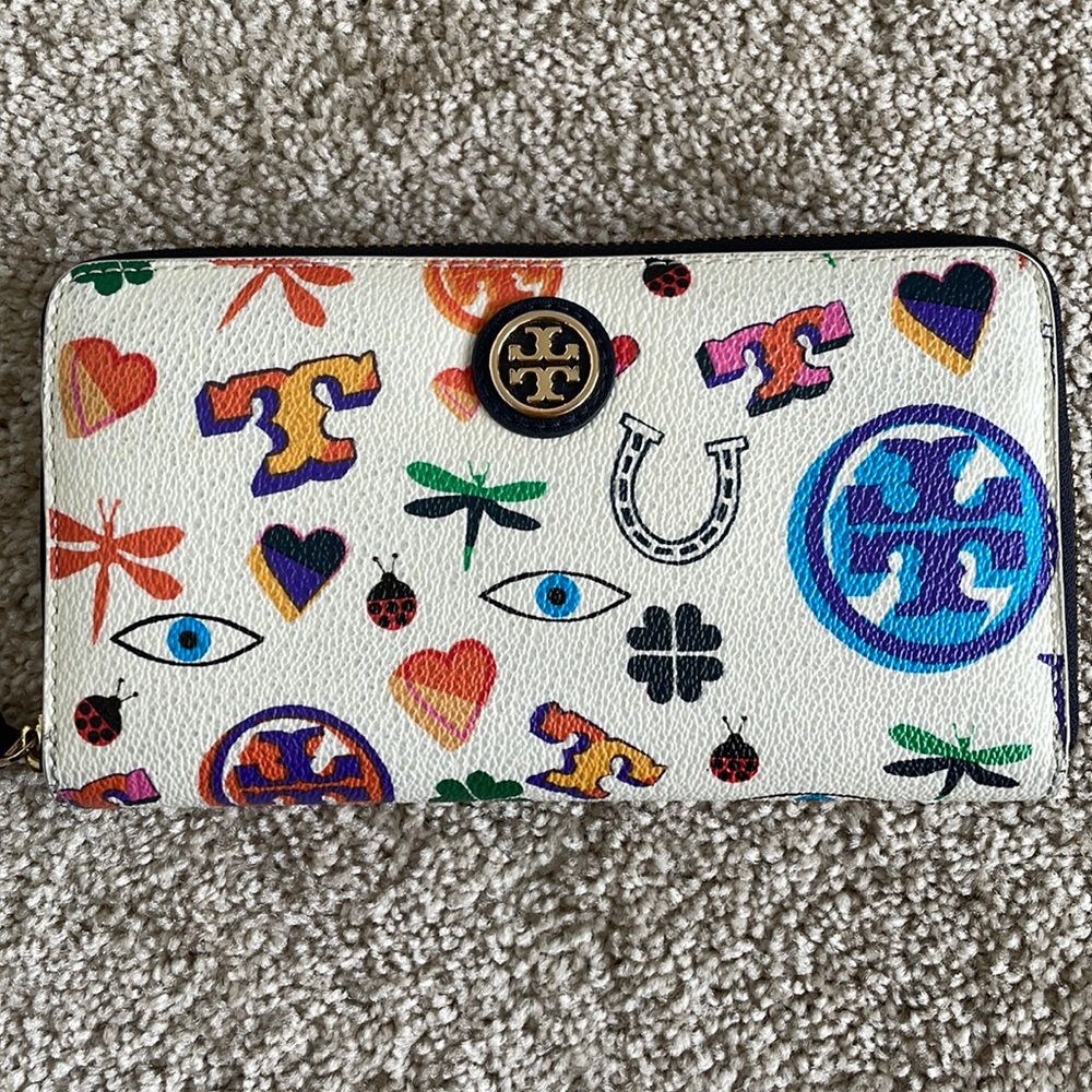 Tory Burch Wallet, good condition